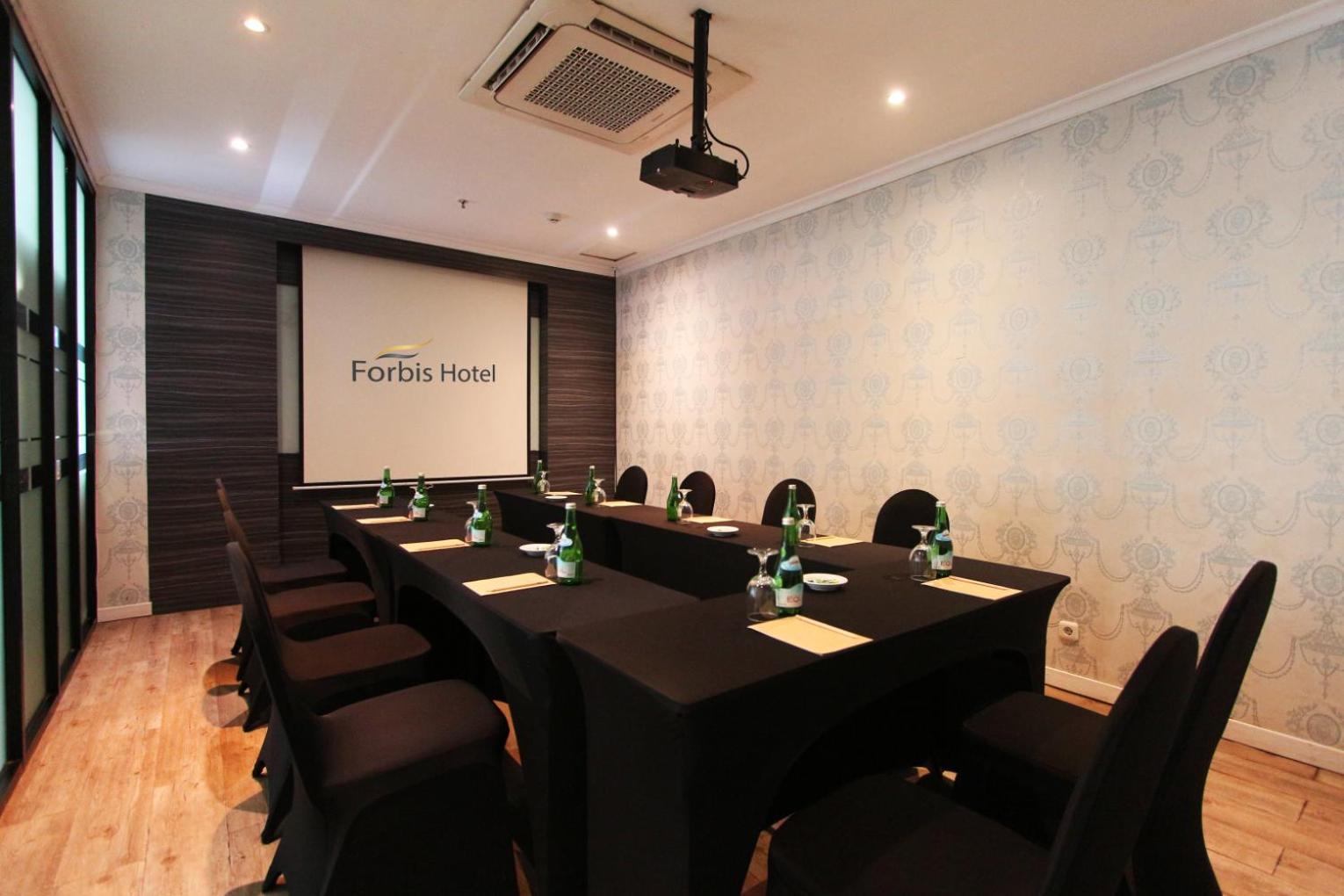 Forbis Hotel Serang Εξωτερικό φωτογραφία